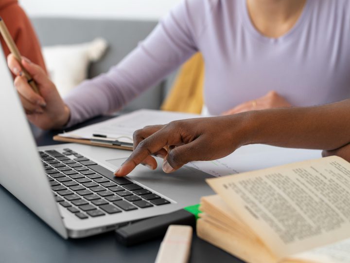 Da base ao profissional: como organizar uma trilha de aprendizado ao longo da vida