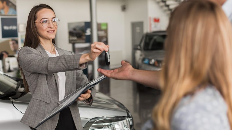 Como escolher uma concessionária Toyota de confiança para comprar seu próximo veículo